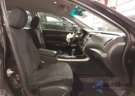 2015 Nissan Altima 2.5/S/Sv/Sl z USA, uszkodzony, nr VIN 1N4AL3AP5FC456078